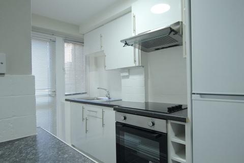 2 bedroom apartment to rent, Colum Road, Cardiff CF10