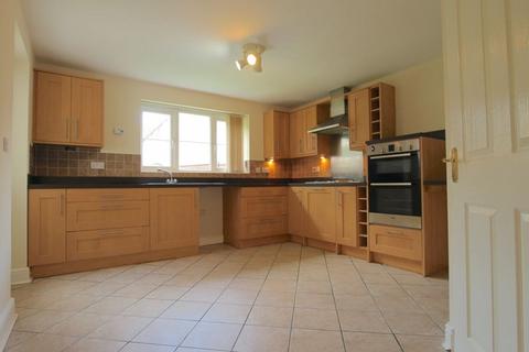 4 bedroom detached house to rent, Skomer Island Way, Caerphilly CF83