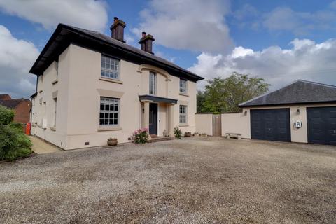 4 bedroom detached house for sale, School Fields, Market Drayton TF9