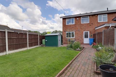 15 Broc Close, Penkridge, Stafford, ST19 5EY