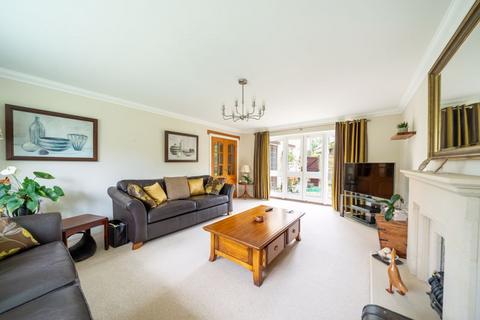 33 Hillview Road, South Witham, Grantham, NG33 5QW