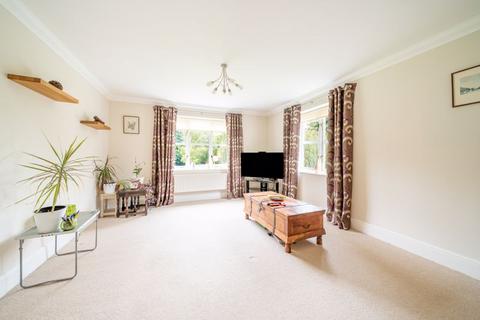 33 Hillview Road, South Witham, Grantham, NG33 5QW