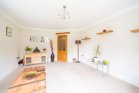 33 Hillview Road, South Witham, Grantham, NG33 5QW