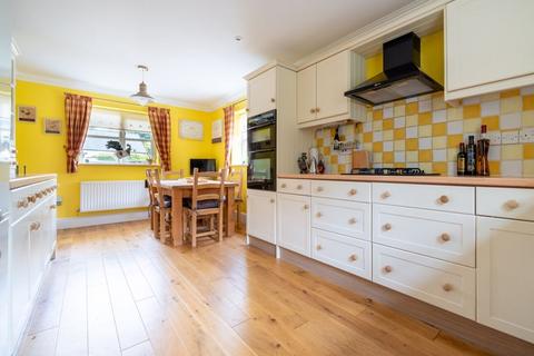 33 Hillview Road, South Witham, Grantham, NG33 5QW