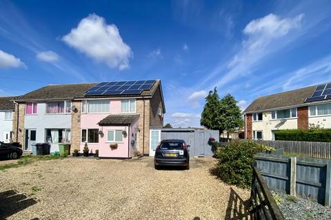 90 Great Close, South Witham, Grantham, NG33 5QJ