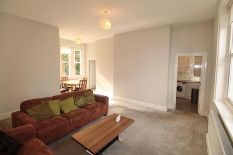 2 bedroom flat to rent, The Hollies, Weetwood Lane, Weetwood, Leeds, LS16