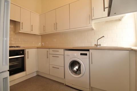 2 bedroom flat to rent, The Hollies, Weetwood Lane, Weetwood, Leeds, LS16
