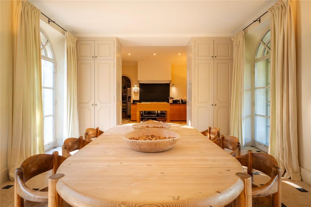 Bastidon Dining Room