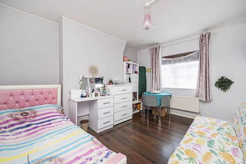 1 bedroom flat for sale, Tarling Street, Tower Hamlets, London, E1