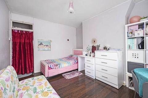 1 bedroom flat for sale, Tarling Street, Tower Hamlets, London, E1