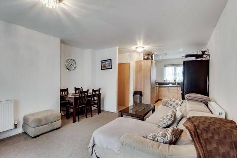 2 bedroom flat to rent, Clark Grove, Loxford, Ilford, IG3