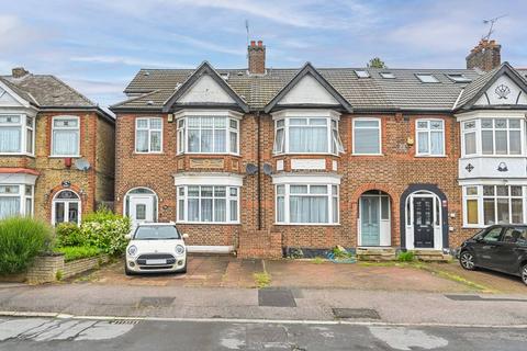 4 bedroom house for sale, Burnham Road, Chingford, London, E4
