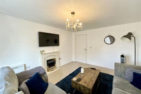 2 bedroom flat for sale, Doveholes Drive, Handsworth, Sheffield, S13 9DR