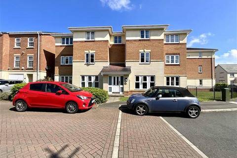 2 bedroom flat for sale, Doveholes Drive, Handsworth, Sheffield, S13 9DR