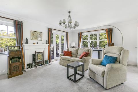 4 bedroom flat for sale, King Harry Lane, St. Albans, Hertfordshire