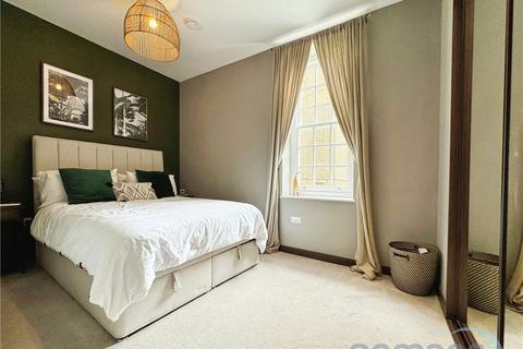 2 bedroom apartment for sale, White Cross Place, Wellesley, Aldershot