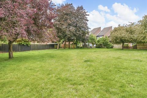 56 Northcott, Bracknell, RG12 7WR