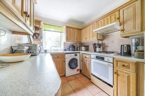 56 Northcott, Bracknell, RG12 7WR