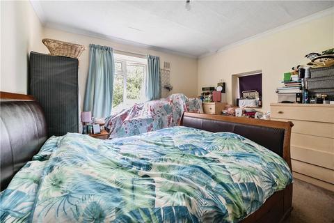 2 bedroom apartment for sale, Milman Close, Pinner, Middlesex