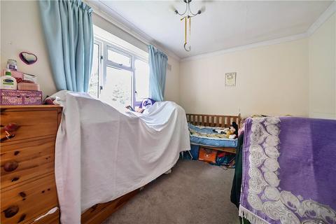 2 bedroom apartment for sale, Milman Close, Pinner, Middlesex