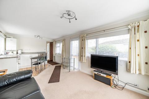 2 bedroom mobile home for sale, New Site, Weybridge Park Estate, Addlestone