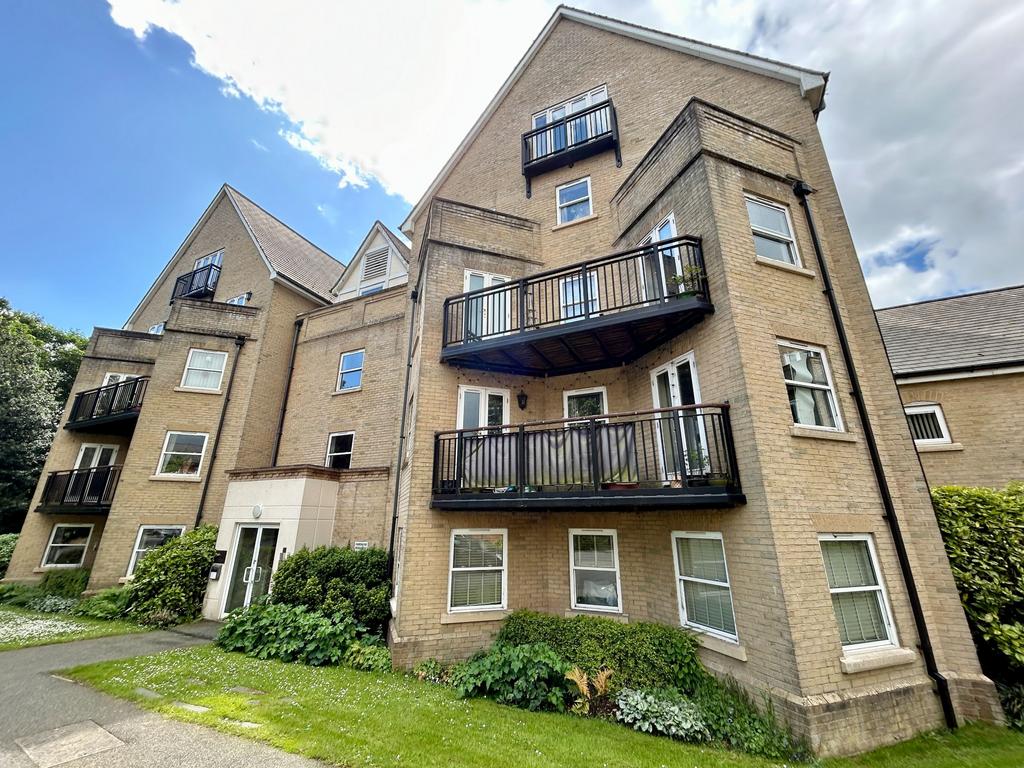 St. Marys Road, Ipswich 2 bed apartment to rent £975 pcm (£225 pw)