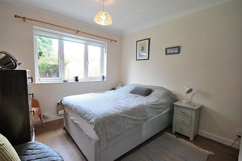 2 bedroom bungalow for sale, Marshall Court, Bedford, Bedfordshire, MK41