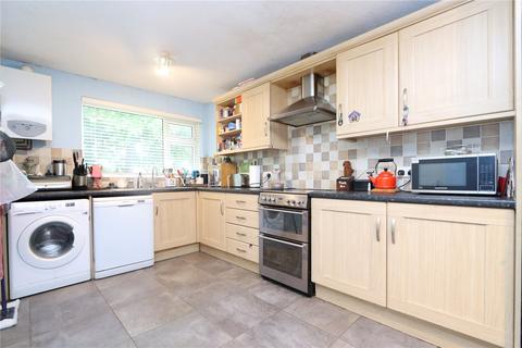 32 Calvards Croft, Greenleys, Milton Keynes, MK12 6AP