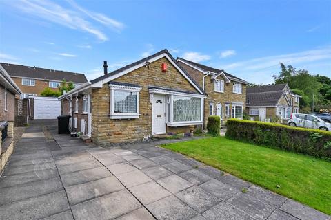 2 bedroom detached bungalow for sale, Redwood Way, Yeadon, Leeds