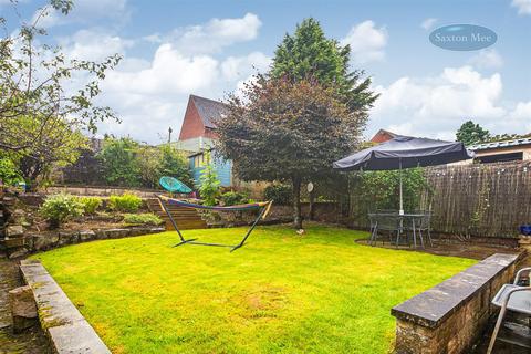 8 Worrall Drive, Worrall, Sheffield, S35 0AT
