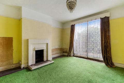 39 Gayfere Road, Stoneleigh, Epsom, KT17 2JY