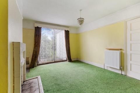 39 Gayfere Road, Stoneleigh, Epsom, KT17 2JY