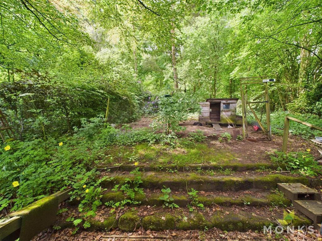 CAM01520 G0-PR0020-STILL005.jpg