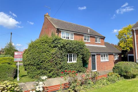 3 bedroom detached house for sale, Church View, Bottesford