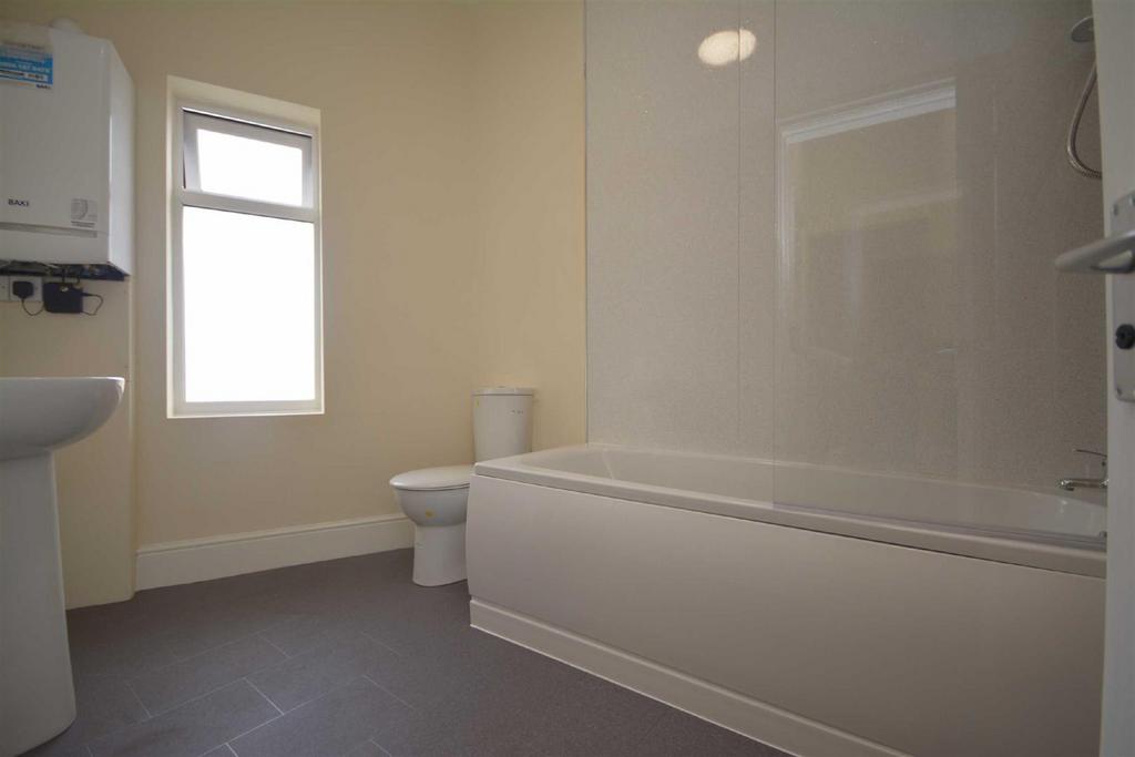 Springfield Road, Springfield, Wigan... 1 bed in a house share to rent