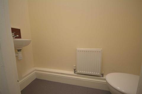 1 bedroom in a house share to rent, Springfield Road, Springfield, Wigan, WN6 7BB