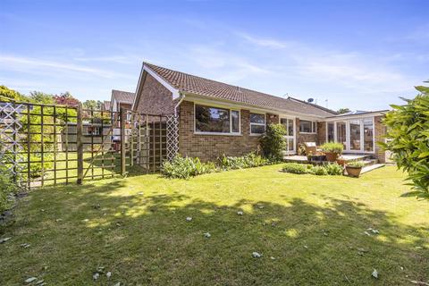 3 bedroom detached bungalow for sale, Fairlie Gardens, Surrenden, Brighton