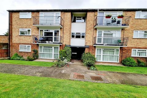 2 bedroom flat for sale, Windsor Court, Southgate,  N14