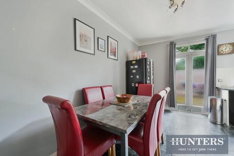 2 bedroom end of terrace house for sale, Stanley Road, Hounslow