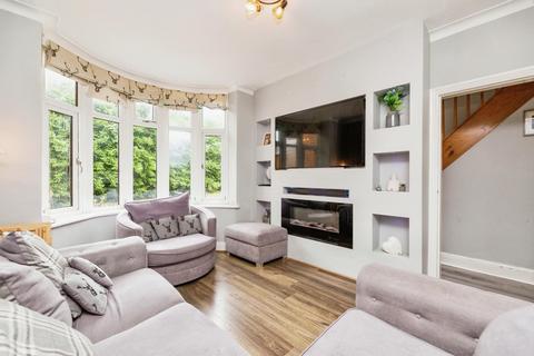 2 Ecclesfield Road, Chapeltown, Sheffield, S35 1TE