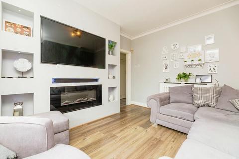 2 Ecclesfield Road, Chapeltown, Sheffield, S35 1TE