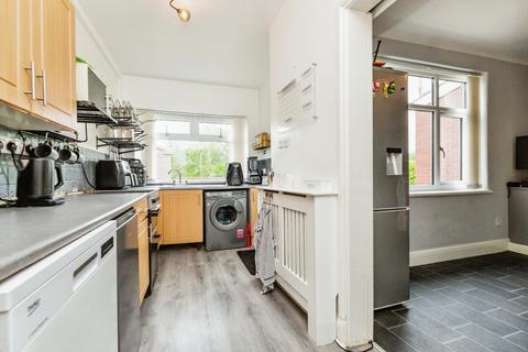 2 Ecclesfield Road, Chapeltown, Sheffield, S35 1TE