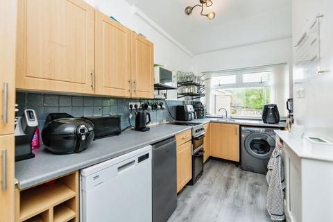 2 Ecclesfield Road, Chapeltown, Sheffield, S35 1TE