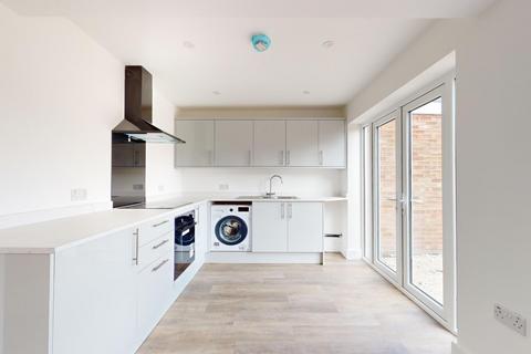 122 Marling Way, Gravesend, DA12 4RE