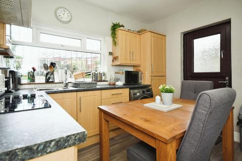 10 Gillott Road, Sheffield, S6 1JQ