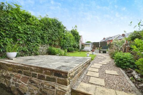 10 Gillott Road, Sheffield, S6 1JQ