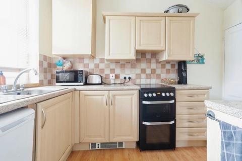 2 bedroom end of terrace house for sale, Hough Tree Terrace, Leeds