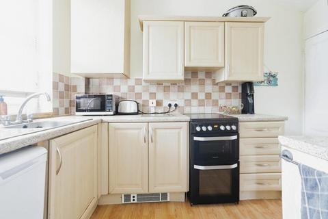 2 bedroom end of terrace house for sale, Hough Tree Terrace, Leeds