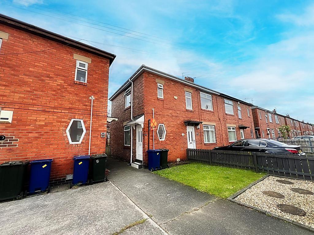 Eastbourne Gardens, Walkerdene 2 bed apartment for sale £85,000