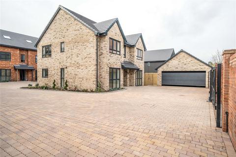 4 bedroom detached house for sale, Flitch View, Dunmow Road, Takeley, Bishop's Stortford, CM22